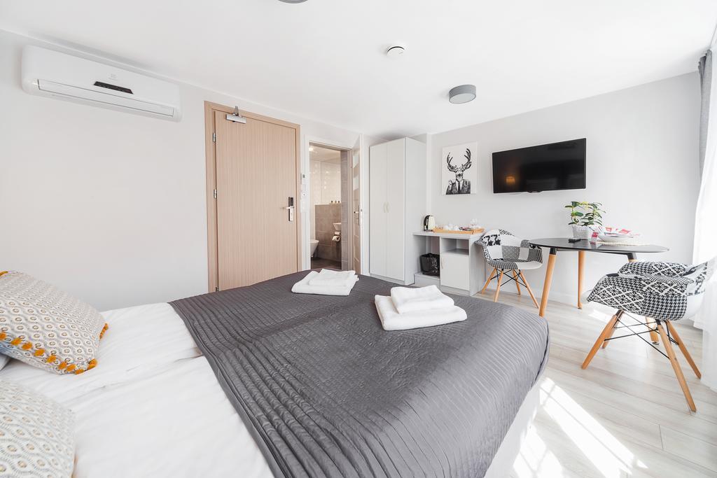 Six Suites, Old Town Hotel apartamentowy 3*