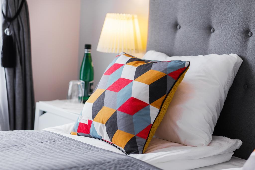 Six Suites, Old Town 3*