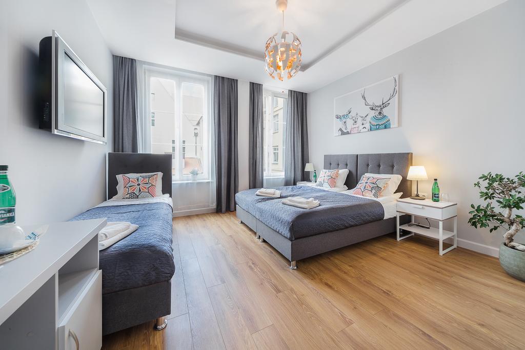 Six Suites, Old Town 3*